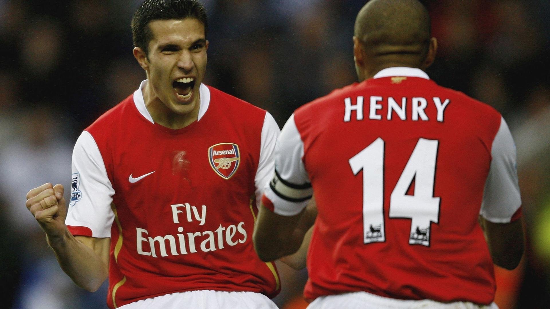 道格拉斯-路易斯本轮受伤触发买断难度增大,巴西道格拉斯路易斯踢球风格